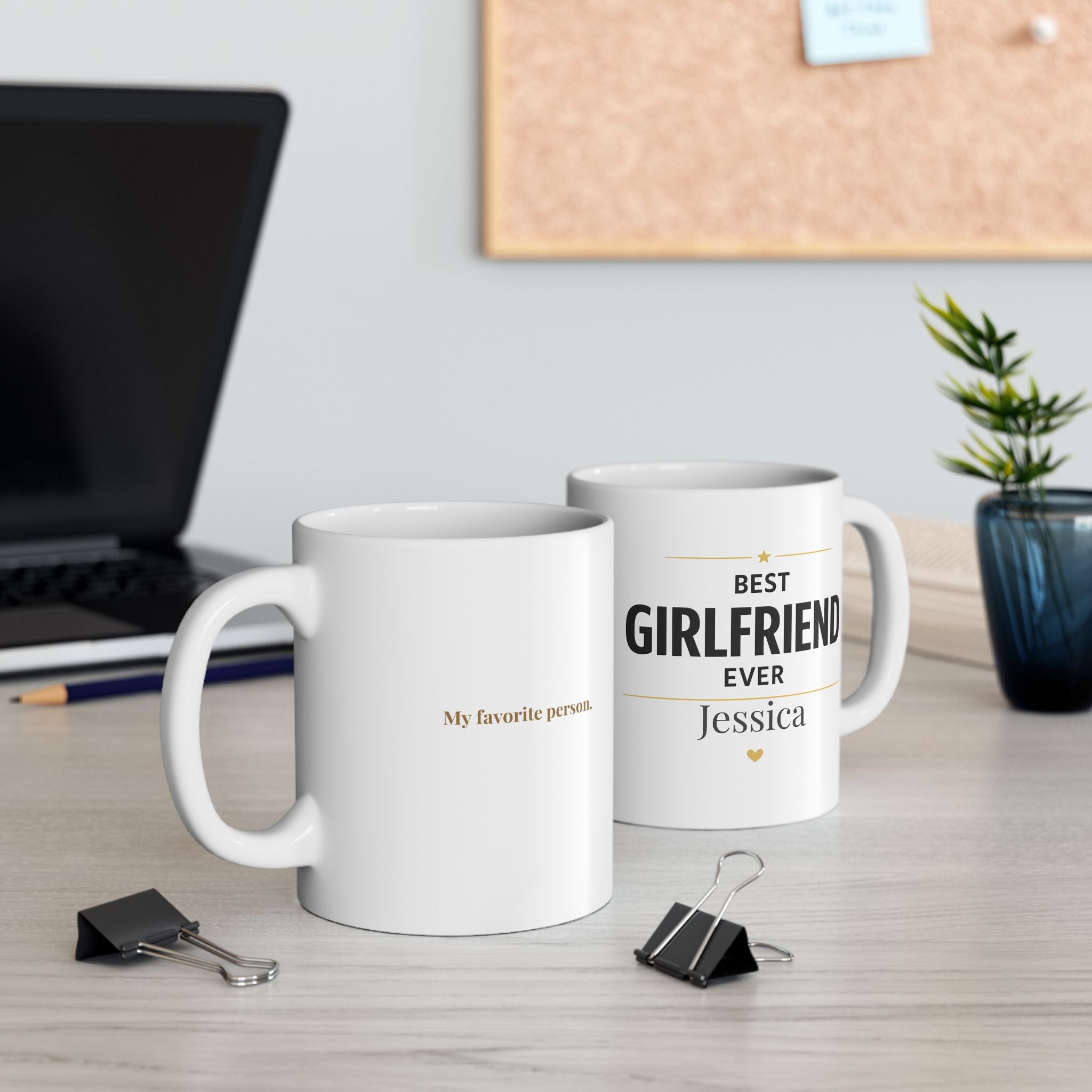 11oz and 15oz size comparison of the Best Girlfriend Ever mug