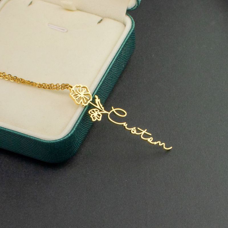 Delicate Flower - Personalised Name Necklace